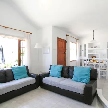 Vila Dinamarca 3 *